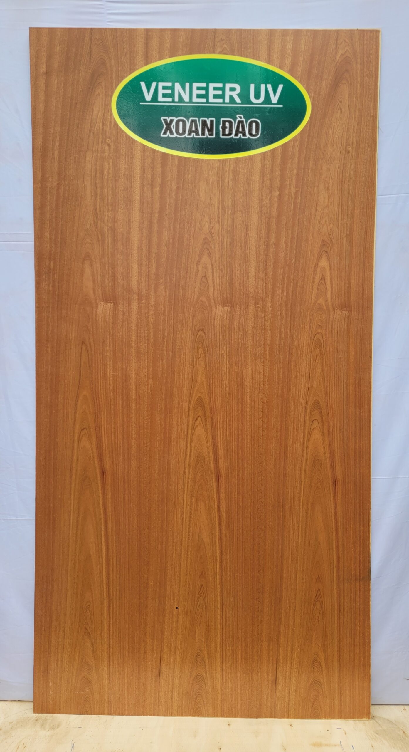 Veneer UV Xoan Đào